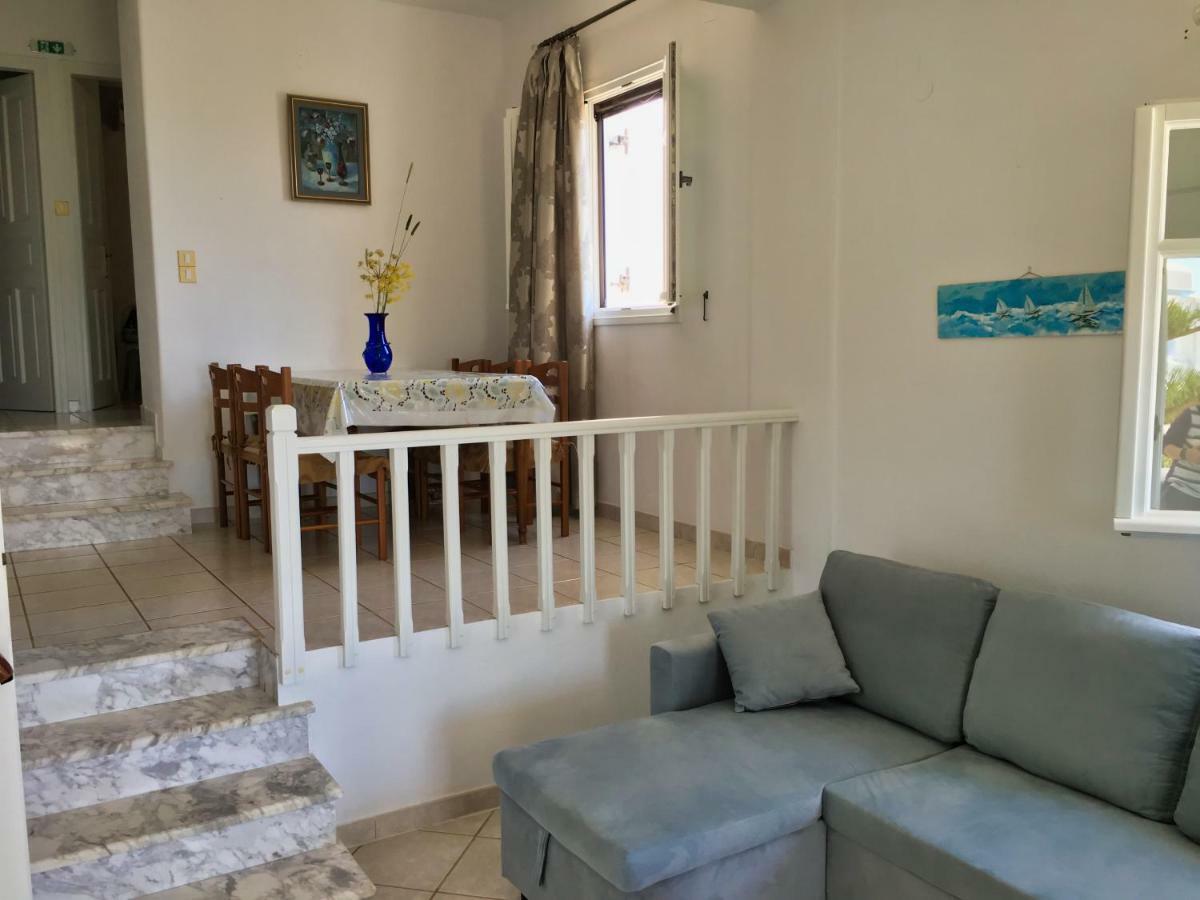 Anthoula'S Sea View Apartment Piso Livadi Bagian luar foto